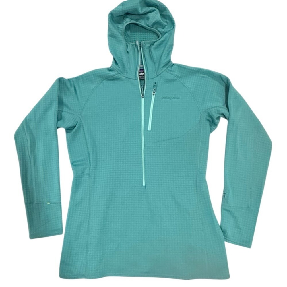 Patagonia Women's Large Hooded Full Zip Jacket - Picture 2 of 9